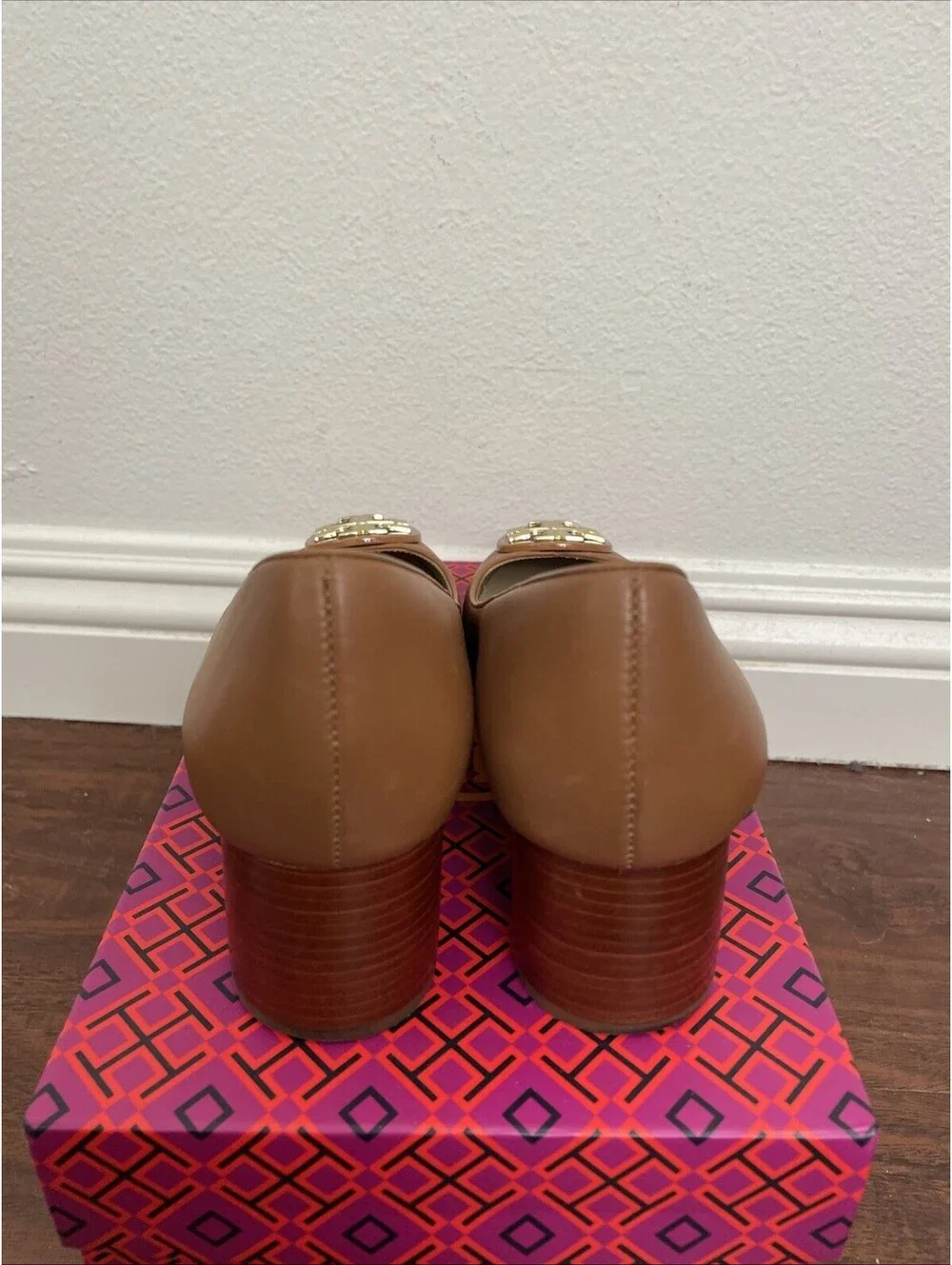 Tory Burch tory burch